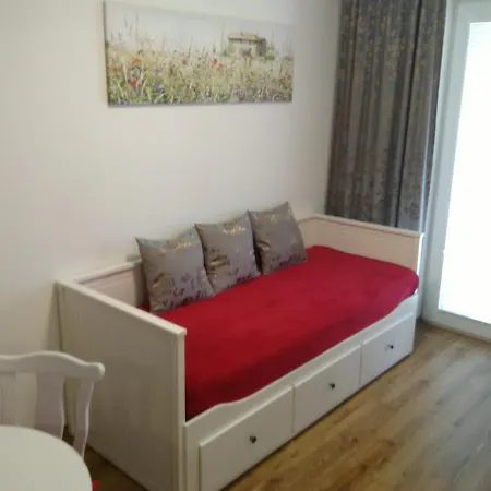 Apartment Diamond Eliska *